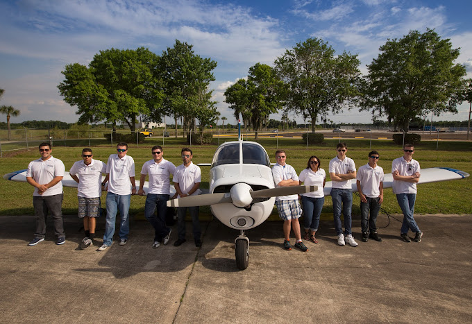 Finding the Right Runway: How to Choose a Flying School in India or Abroad