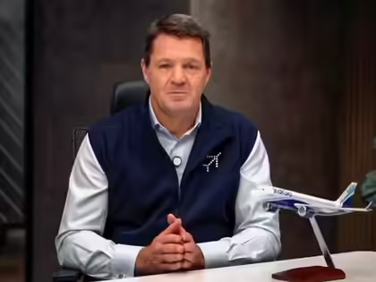 Leadership Shake-Up at IndiGo: CEO Pieter Elbers Steps Down After Airline’s Biggest Crisis